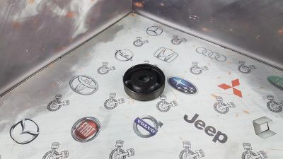 Лот: 23589361. Фото: 1. Шкив помпы Volkswagen Sharan AYL... Двигатель и элементы двигателя