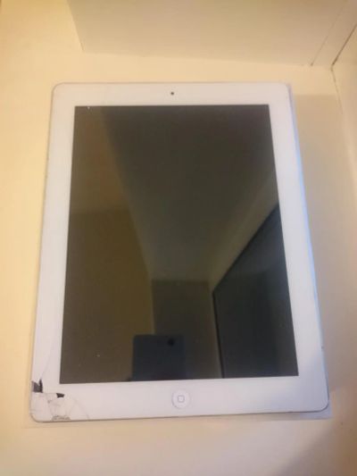 Лот: 6292776. Фото: 1. Apple iPad 4 Wi-Fi + Cellular... Планшеты