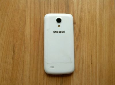 Лот: 8915342. Фото: 1. Samsung galaxy s4 mini. Смартфоны