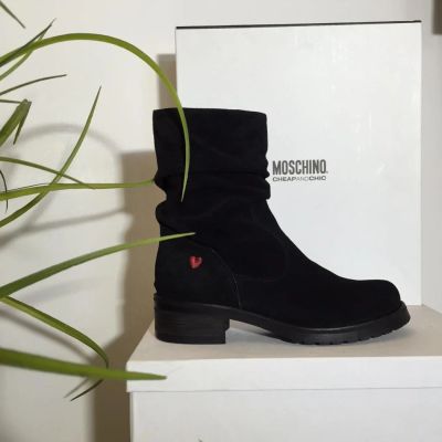 Лот: 7101508. Фото: 1. сапоги Moschino / р 38/. Сабо