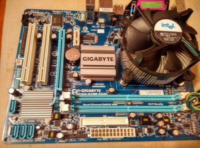 Лот: 6435362. Фото: 1. Комплект №3 Gigabyte GA-G31M-E2SL... Материнские платы