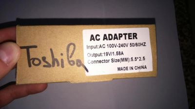 Лот: 5503953. Фото: 1. Блок питания Toshiba 19V 3.42A... Зарядные устройства