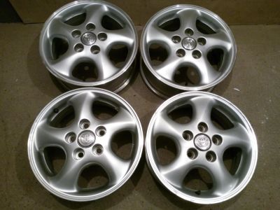 Лот: 5326782. Фото: 1. Оригинал Toyota R15 5х114.3. Диски