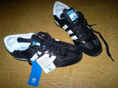 Лот: 1567324. Фото: 1. Кросовки Adidas. Другое (мужская обувь)