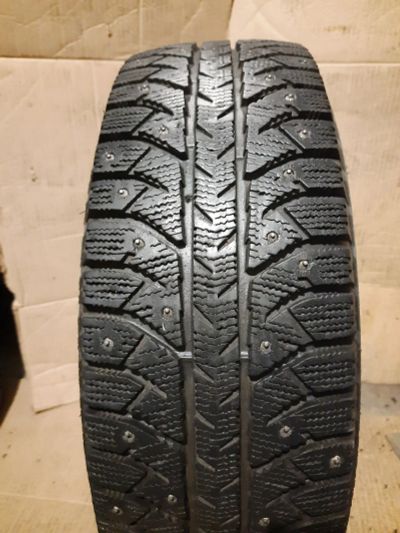 Лот: 16768937. Фото: 1. 185/70R14 88T Bridgestone Ice... Шины