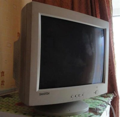 Лот: 577626. Фото: 1. Монитор ЭЛТ SAMTRON 76E 17". ЭЛТ-мониторы