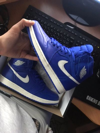 Лот: 13695164. Фото: 1. Оригинальные кроссовки Nike Air... Кеды, кроссовки, слипоны