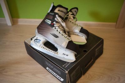 Лот: 6170834. Фото: 1. Коньки хоккейные Bauer Vapor Speed. Коньки