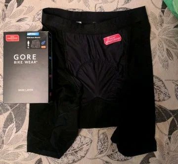 Лот: 10356544. Фото: 1. Велотрусы Gore bike wear base... Шорты