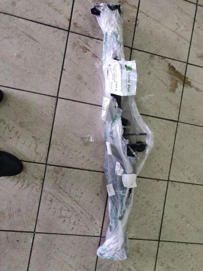 Лот: 13967110. Фото: 1. Фаркоп на subaru forester sf5... Кузов