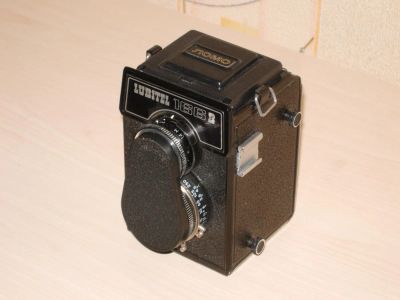 Лот: 4694226. Фото: 1. Фотоаппарат Lubitel 166 B, Любитель. Плёночные зеркальные