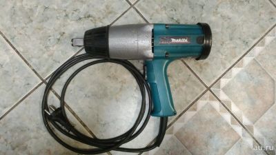 Лот: 9516758. Фото: 1. Продам ударный гайковерт Makita... Электроинструмент