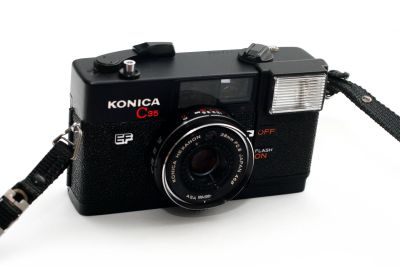 Лот: 12249302. Фото: 1. Konica EF C35 Japan. Плёночные компактные