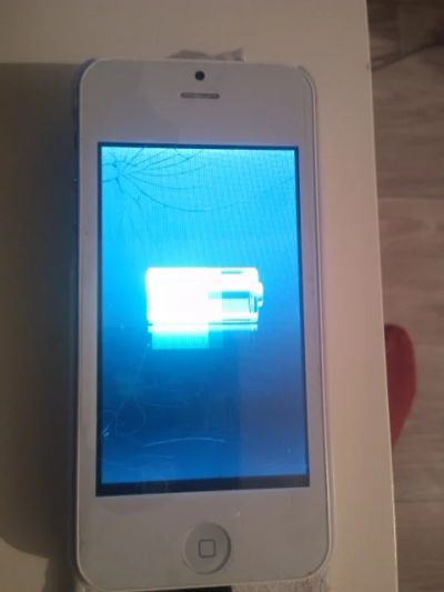 Лот: 5141186. Фото: 1. iphone 5 тайланд. Кнопочные мобильные телефоны