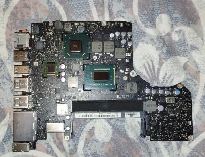 Лот: 18495585. Фото: 1. Материнская плата Macbook Pro... Материнские платы