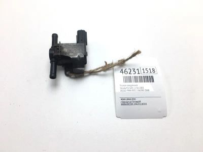 Лот: 20392497. Фото: 1. Клапан вакуумный Honda Fit 2001... Двигатель и элементы двигателя