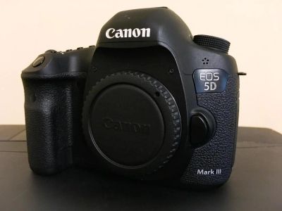 Лот: 8360181. Фото: 1. Canon EOS 5d Mark 3. Цифровые зеркальные