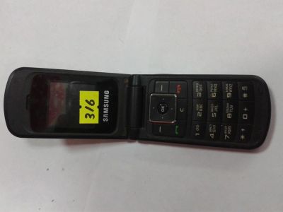 Лот: 6188801. Фото: 1. Сотовый телефон Samsung B300... Кнопочные мобильные телефоны