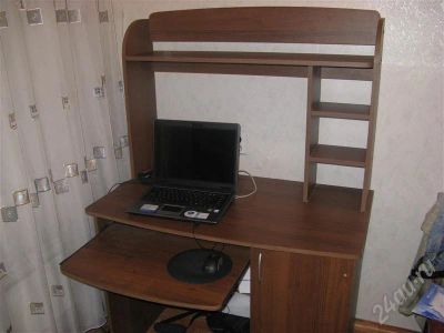 Лот: 641534. Фото: 1. стол компьютерный. Другое (мебель)