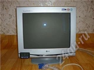 Лот: 455981. Фото: 1. Монитор LG FLATRON F700P ( с часами... ЭЛТ-мониторы