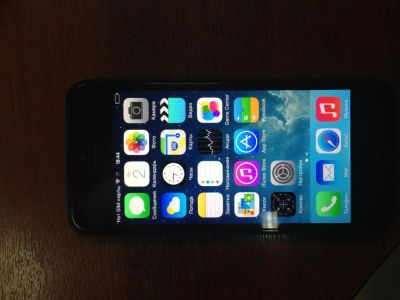 Лот: 4043081. Фото: 1. Iphone 5 черный 16gb сегодня!. Смартфоны