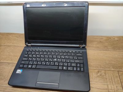 Лот: 13952632. Фото: 1. Ноутбук DNS P116 Intel Atom N570... Ноутбуки