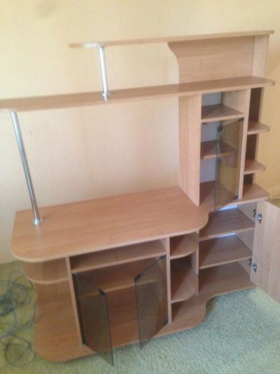 Лот: 6810563. Фото: 1. Продам ТВ тумбу. Стойки и тумбы для аппаратуры