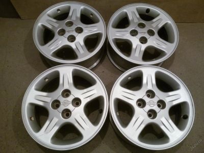 Лот: 5576033. Фото: 1. Оригинальные Nissan R15 4x100. Диски
