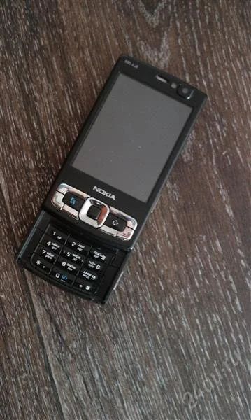 Лот: 1717997. Фото: 1. продам nokia n95 8 gb финляндия... Смартфоны