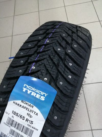 Лот: 17376491. Фото: 1. 185/65/15 Nokian Hakkapeliitta... Шины