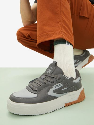 Лот: 22455538. Фото: 1. Кеды мужские FILA Powder Low... Другое (одежда, обувь, галантерея)