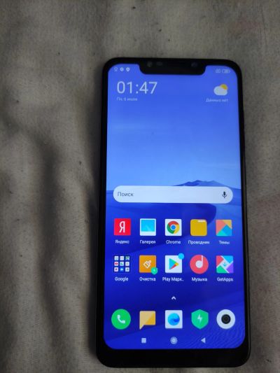 Лот: 16629908. Фото: 1. Xiaomi Pocophone F1 6/64GB. Смартфоны