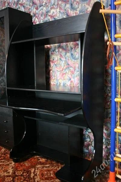 Лот: 1556780. Фото: 1. компьютерный стол!!!. Другое (офисная мебель и домашние кабинеты)