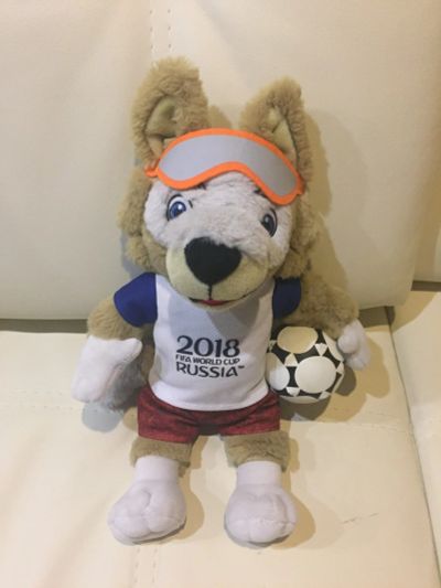 Лот: 12611626. Фото: 1. FIFA-2018 Мягкая игрушка Волк... Мягкие