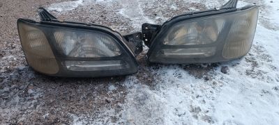 Лот: 21673909. Фото: 1. Фары Subaru legacy b4, цена за... Оптика и освещение