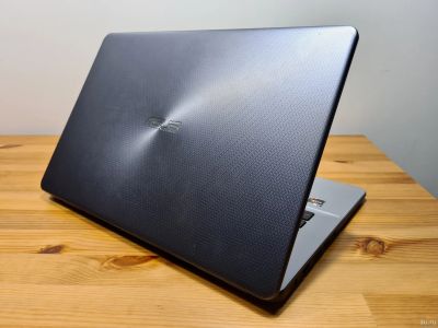 Лот: 18244769. Фото: 1. Ультрабук ASUS VivoBook 15,6... Ноутбуки