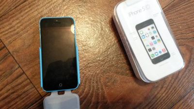 Лот: 3347675. Фото: 1. Apple iPhone 5c 16 гб. Смартфоны