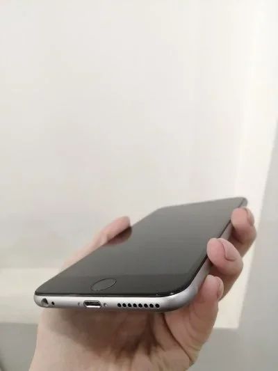 Лот: 15154011. Фото: 1. Оригинальный Iphone 6 Plus 64gb. Смартфоны