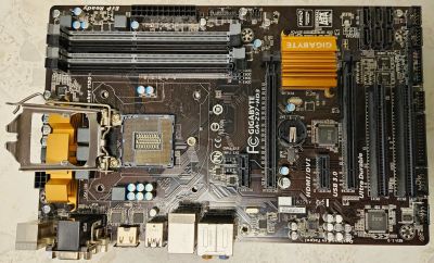 Лот: 25282043. Фото: 1. Материнка Gigabyte GA-Z97-HD3... Материнские платы