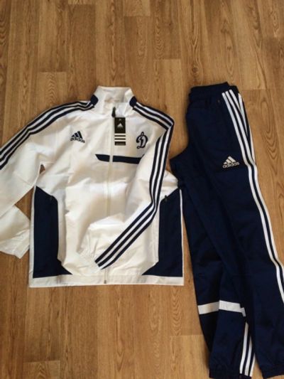 Лот: 4637449. Фото: 1. Спортивный костюм Adidas Динамо... Костюмы классические, деловые