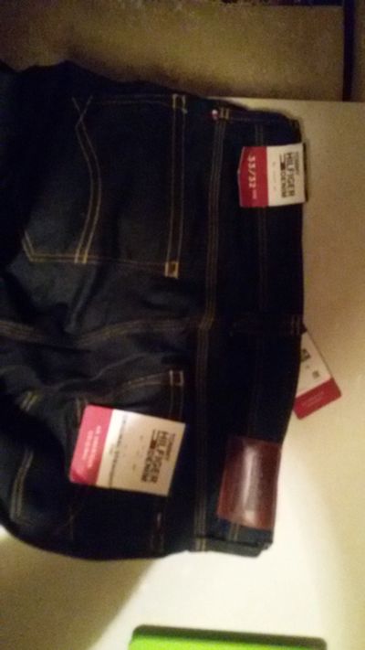 Лот: 11589303. Фото: 1. Джинсы Tommy Hilfiger 32/33. Брюки, джинсы, шорты