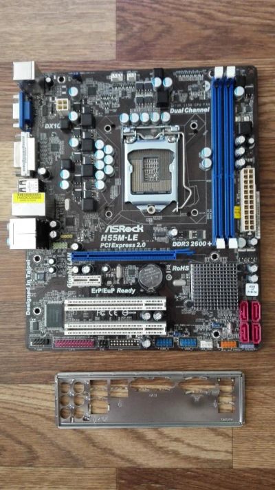 Лот: 5882815. Фото: 1. Материнская плата Asrock H55M-LE... Материнские платы