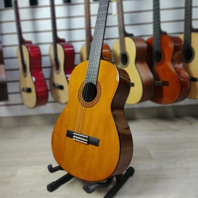 Лот: 25322640. Фото: 1. Классическая гитара Yamaha C40... Гитары