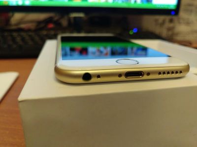 Лот: 8520510. Фото: 1. iPhone 6 64gb Gold Идеальное состояние... Смартфоны
