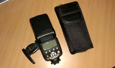 Лот: 12202929. Фото: 1. Вспышка Yongnuo yn-565ex speedlite... Вспышки, осветители, рассеиватели