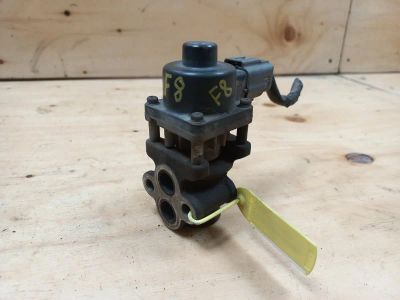Лот: 18829890. Фото: 1. Клапан egr Mazda Bongo SK82M F8... Двигатель и элементы двигателя