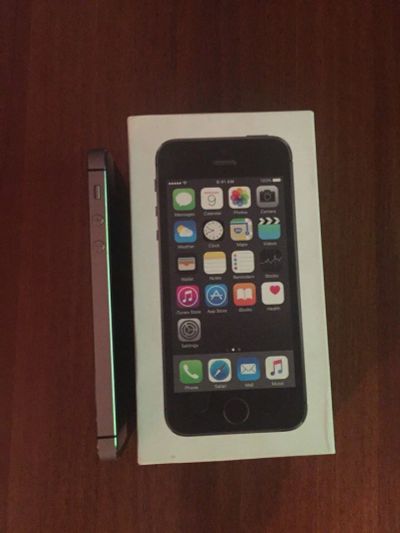 Лот: 10785298. Фото: 1. Iphone 5s 16 gb.Обмен на 6 с моей... Смартфоны