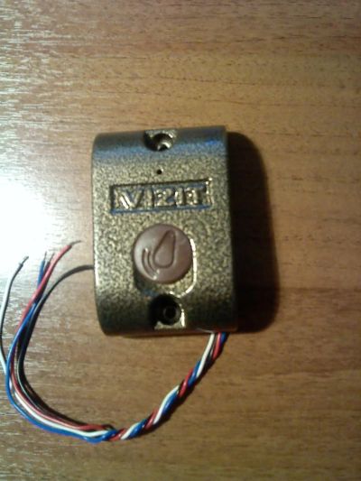 Лот: 9027494. Фото: 1. Считыватель RD-3 VIZIT для ключей... Cистемы контроля и управления доступом (СКУД)