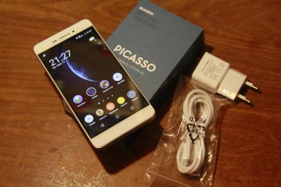 Лот: 7593429. Фото: 1. Смартфон Bluboo Picasso. Смартфоны