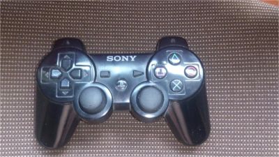 Лот: 7824833. Фото: 1. Оригинальный геймпад DualShock... Аксессуары, геймпады